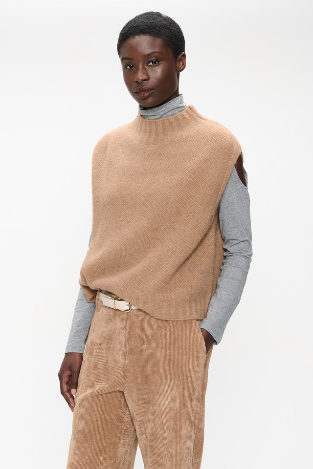 Alpaca Vest H24179 | Camel