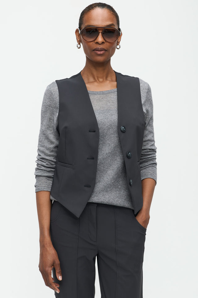 Erik Vest Technical Jersey | Dark Grey