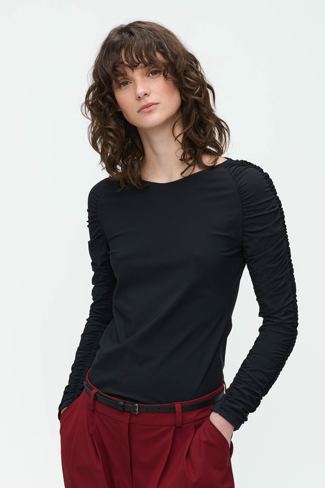 Carlina Top Technical Jersey | Black