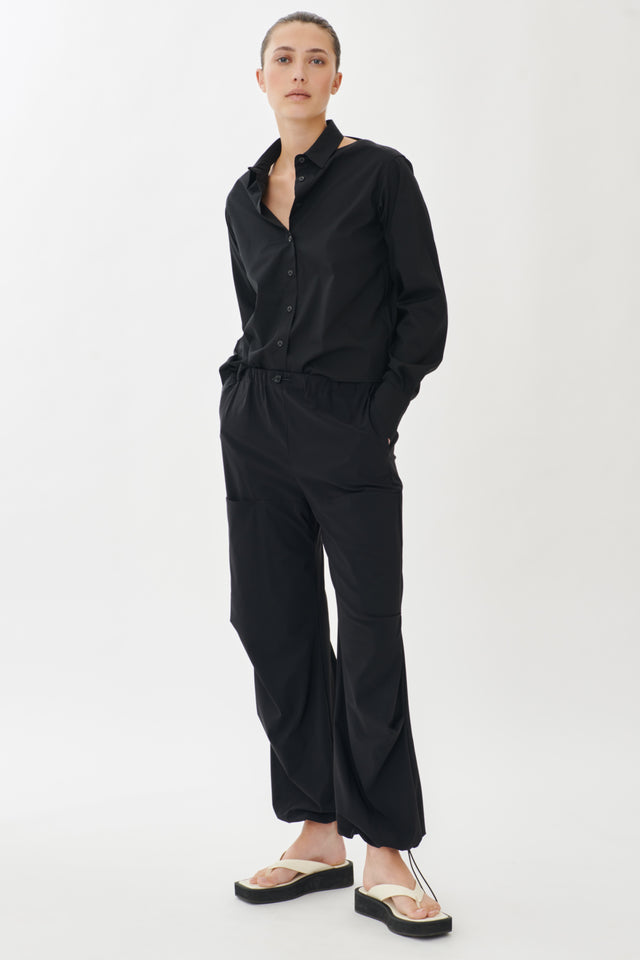 Ann Blouse | Black