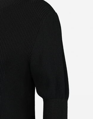Pullover A-sweter | Black