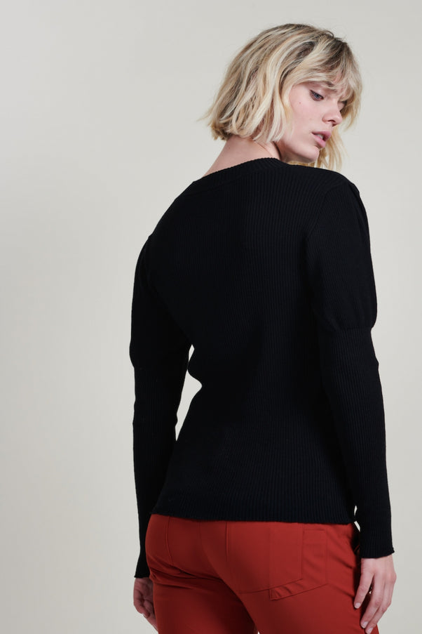 Pullover A-sweter | Black